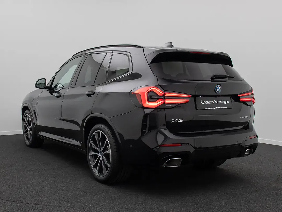 BMW X3 - Thumbnail 9