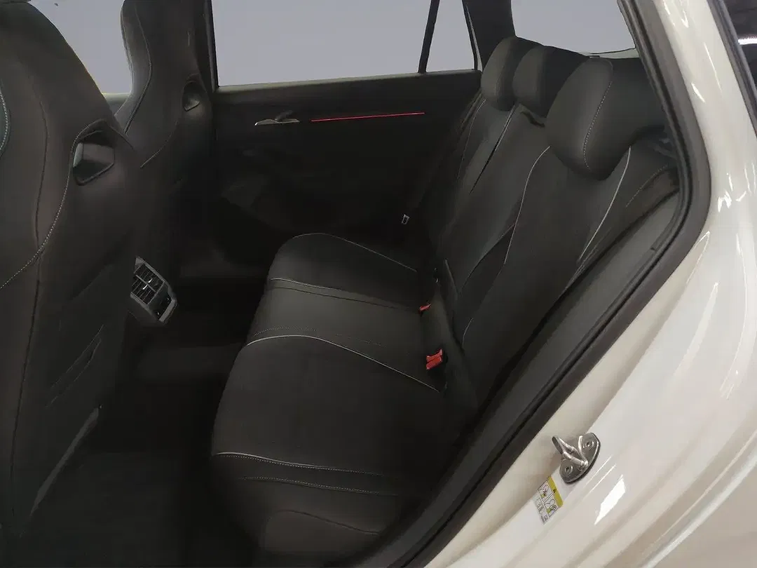 Skoda Superb - Thumbnail 10