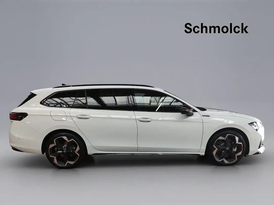 Skoda Superb - Thumbnail 3