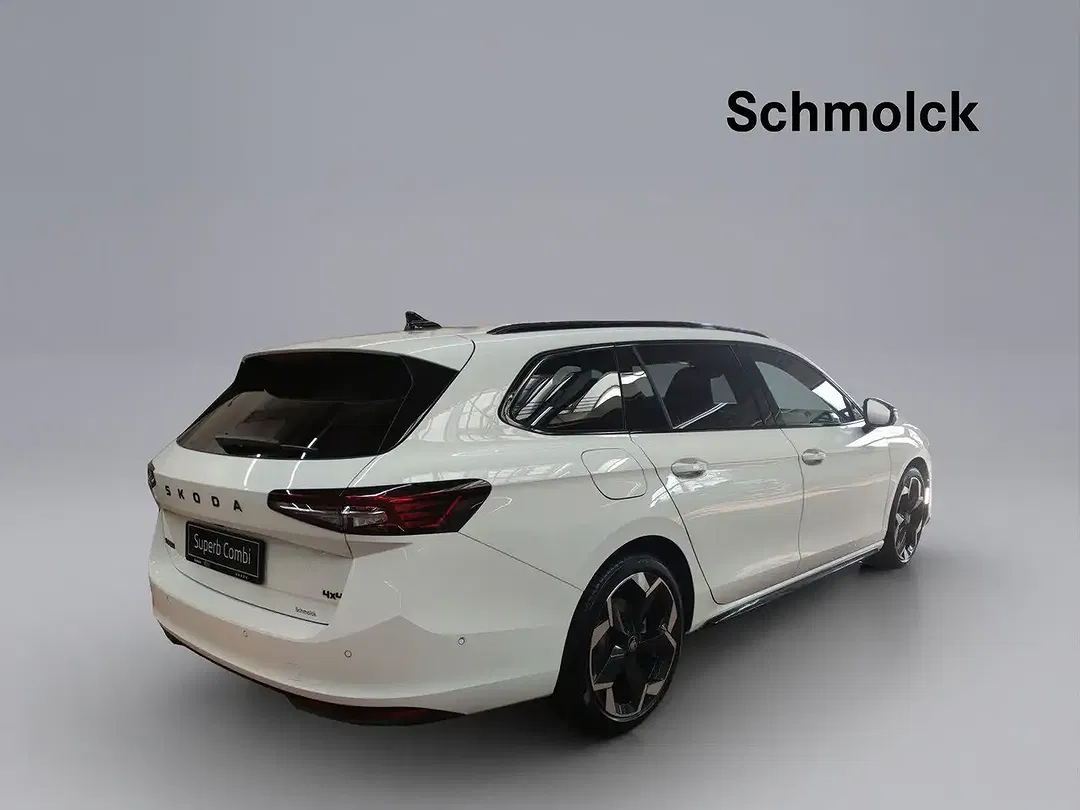 Skoda Superb - Thumbnail 4