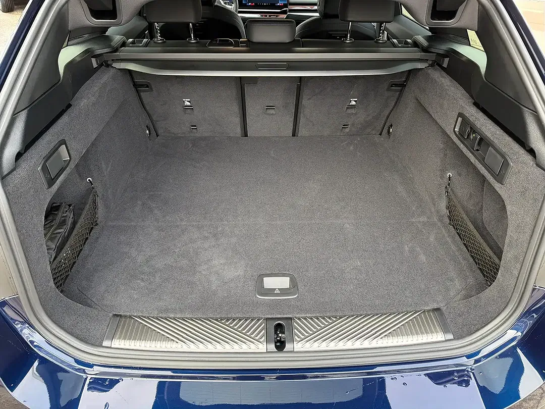 BMW 520 - Thumbnail 7