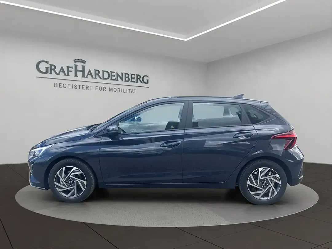 Hyundai i20 - Thumbnail 2