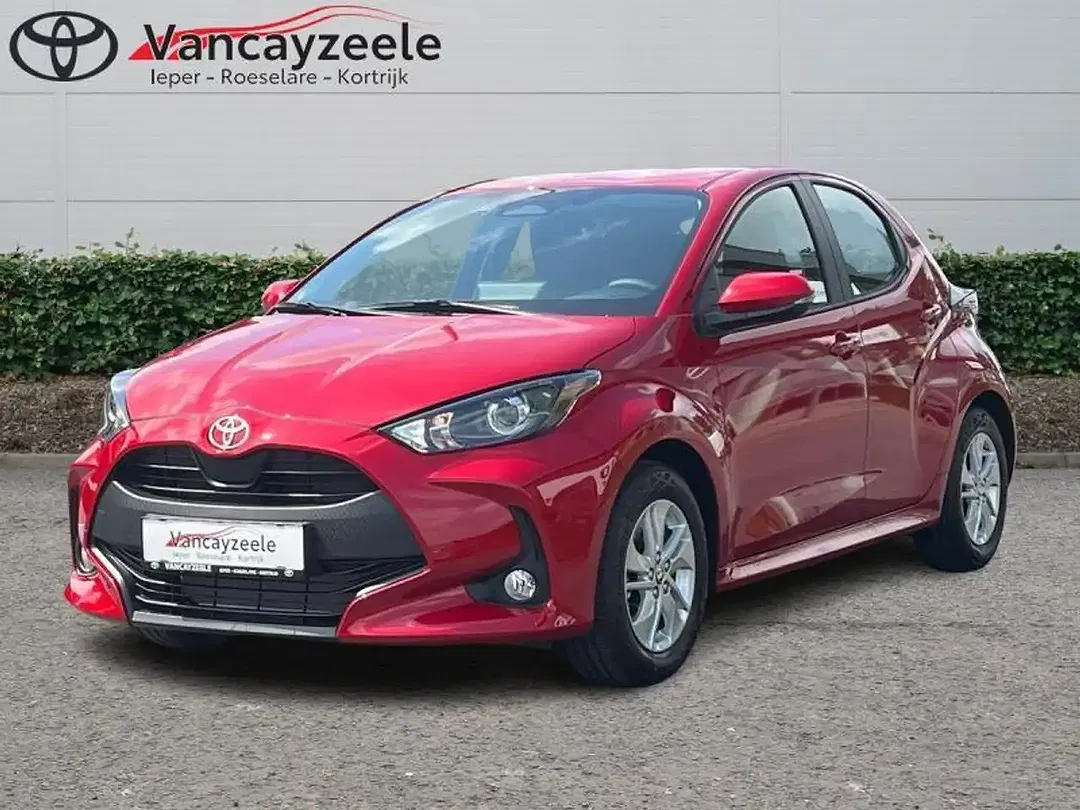 Toyota Yaris - Thumbnail 1
