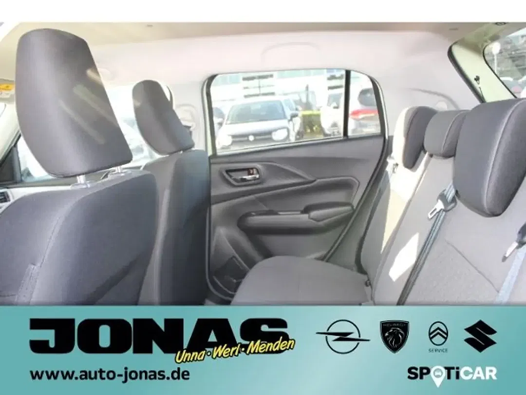 Suzuki Swift - Thumbnail 16