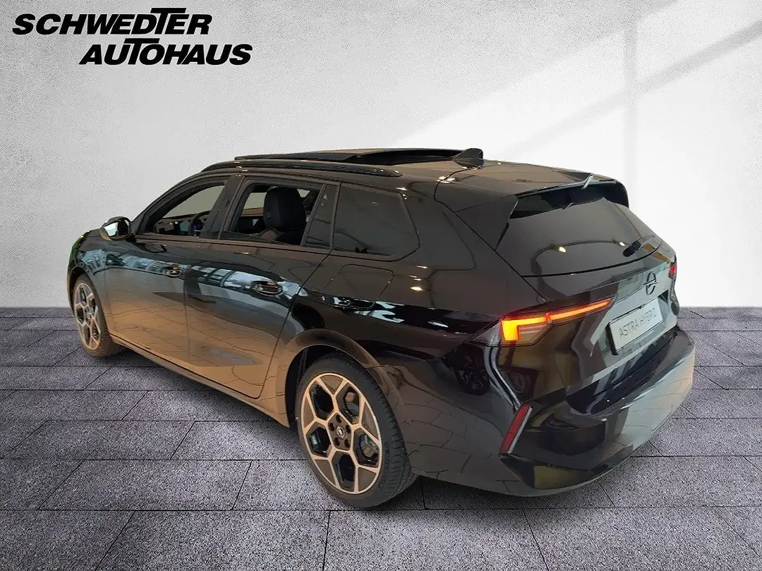 Opel Astra - Thumbnail 3