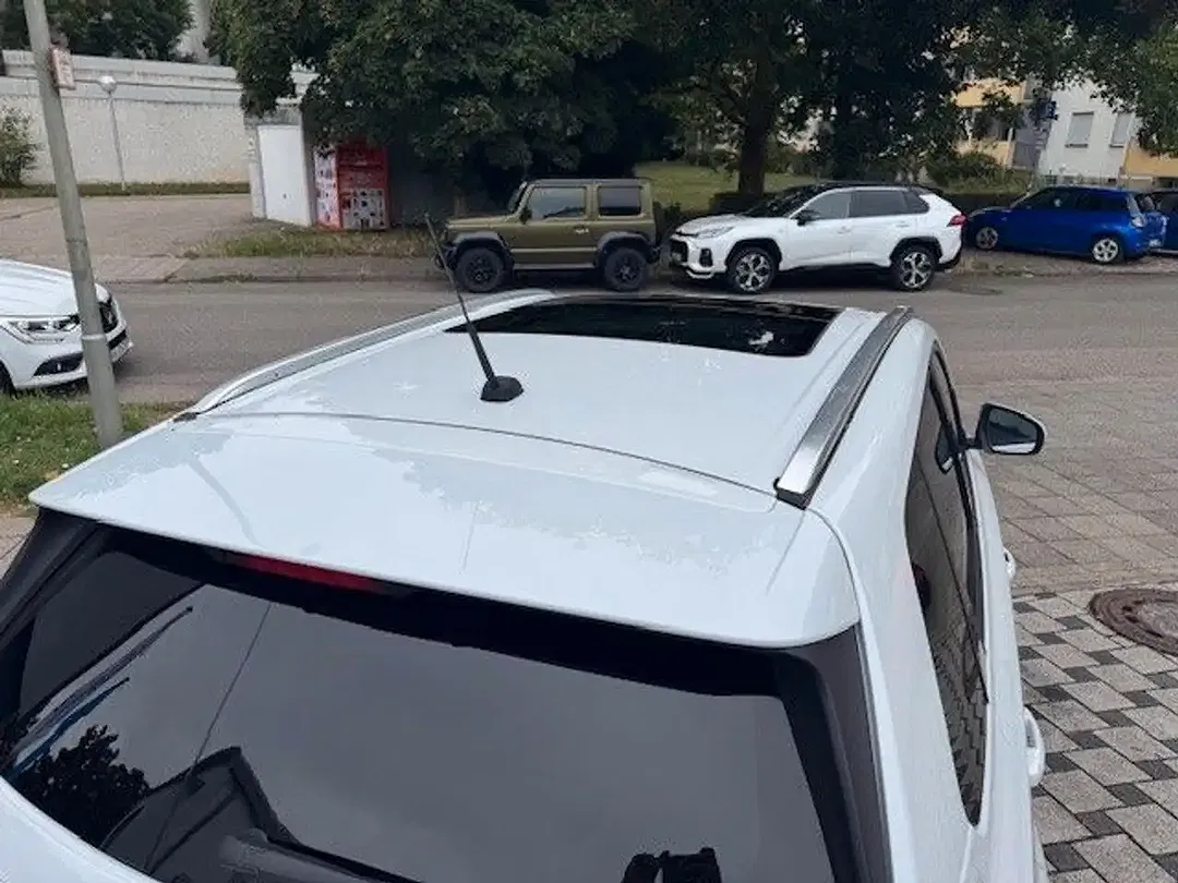 Suzuki Vitara - Thumbnail 9
