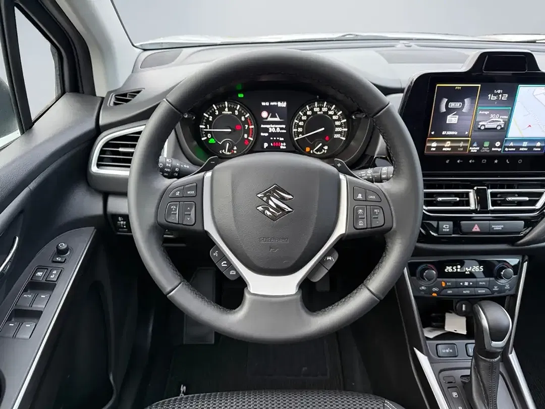 Suzuki SX4 S-Cross - Thumbnail 12