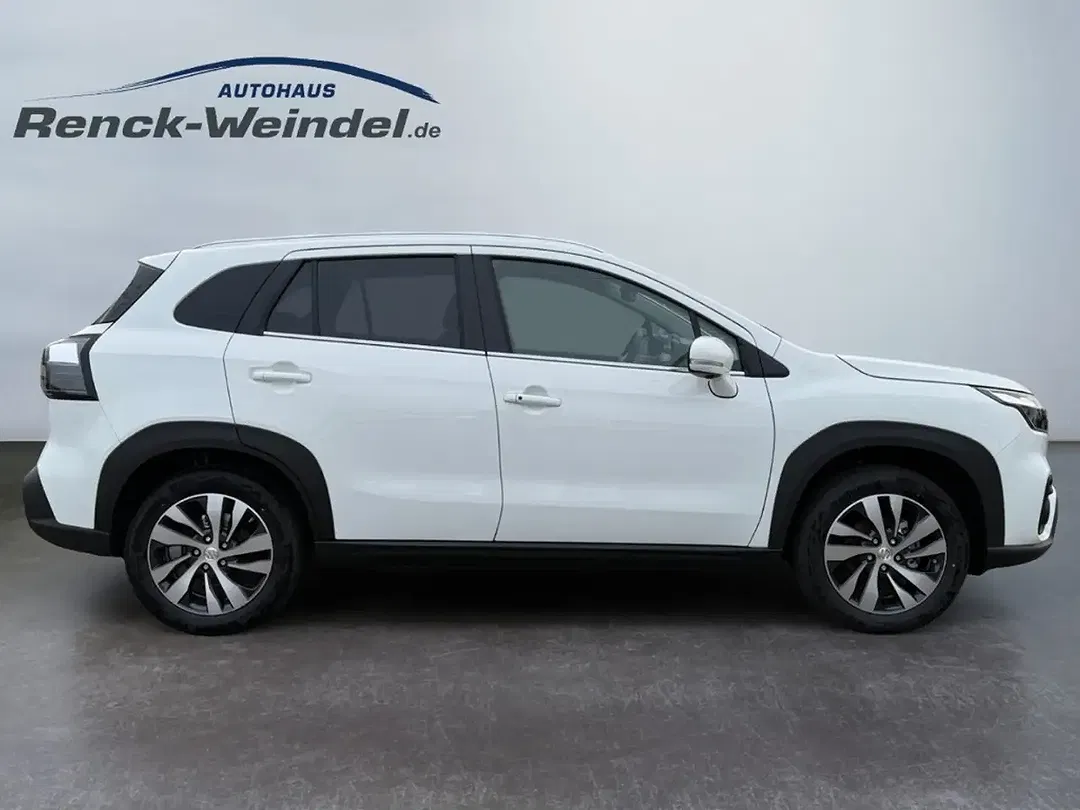 Suzuki SX4 S-Cross - Thumbnail 6