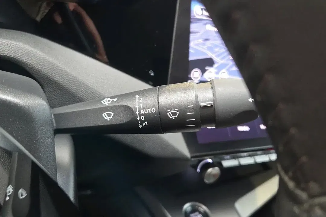 Peugeot 408 - Thumbnail 22