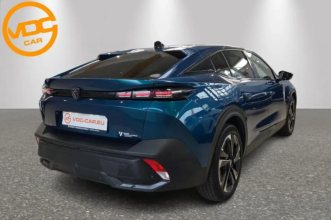 Peugeot 408 - Thumbnail 3