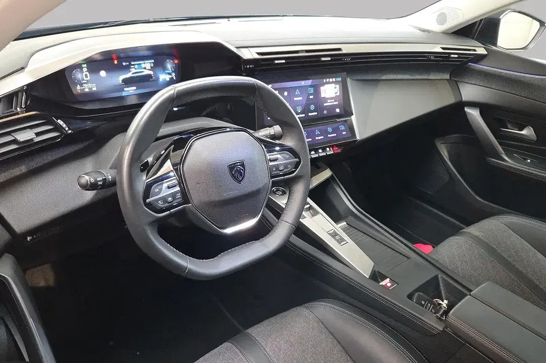 Peugeot 408 - Thumbnail 8