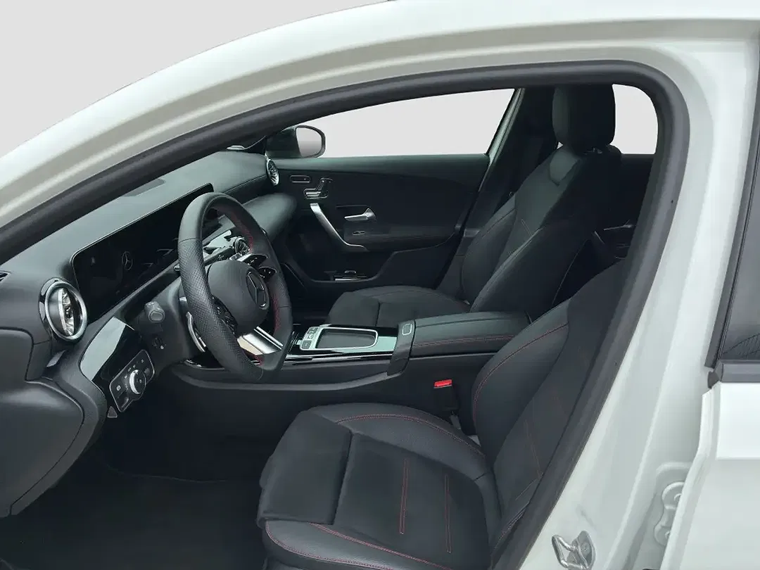 Mercedes-Benz A 200 - Thumbnail 5