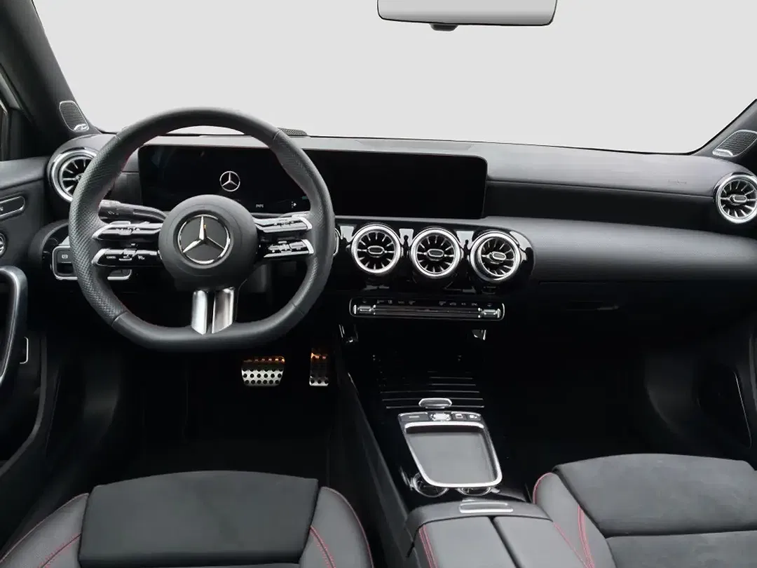 Mercedes-Benz A 200 - Thumbnail 6