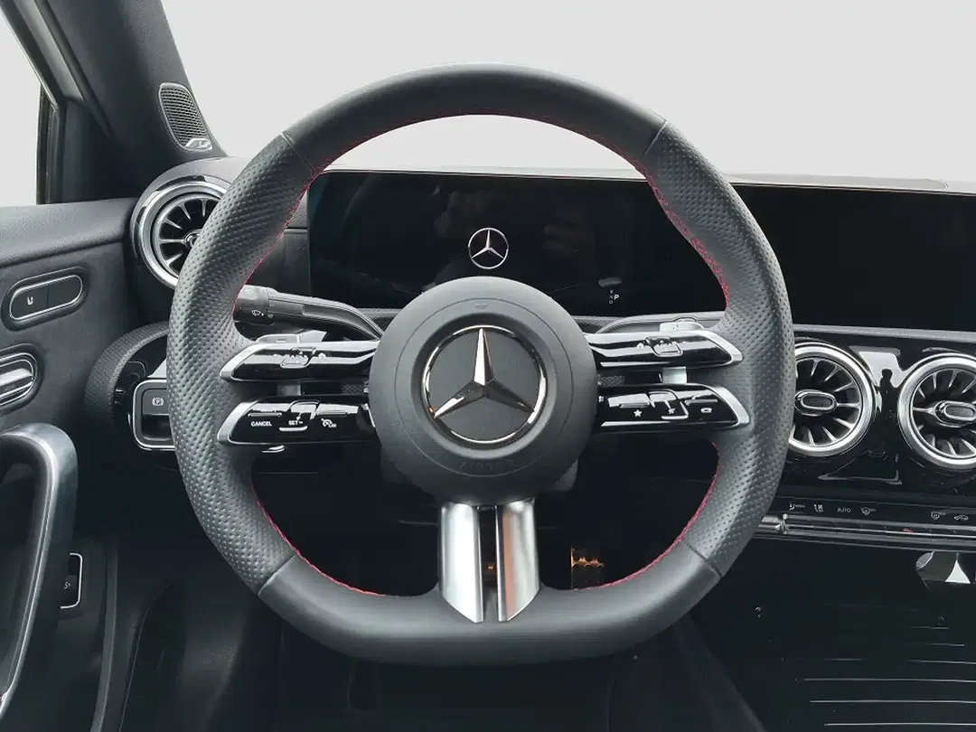 Mercedes-Benz A 200 - Thumbnail 7