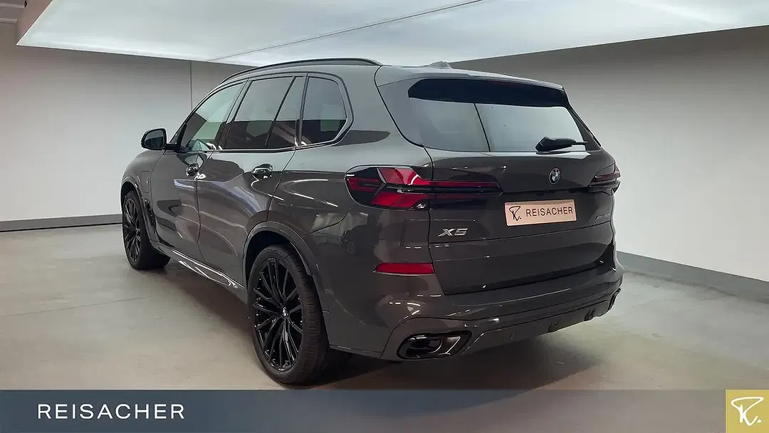 BMW X5 - Thumbnail 2