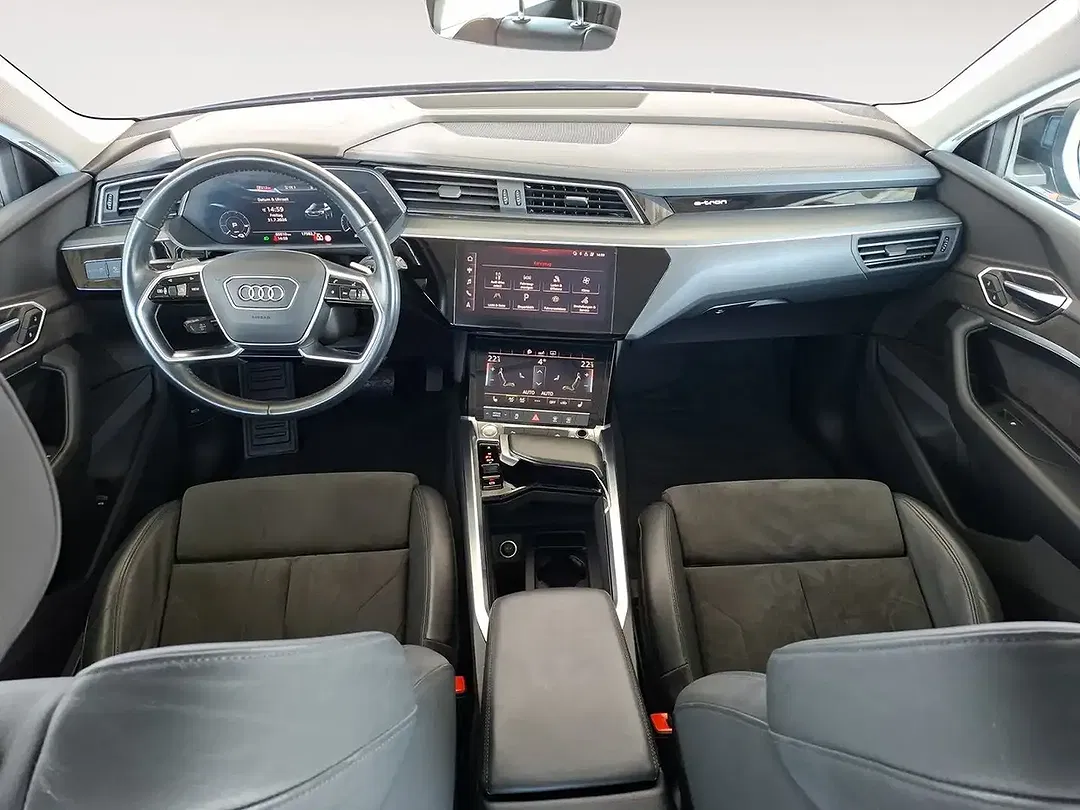 Audi e-tron - Thumbnail 10