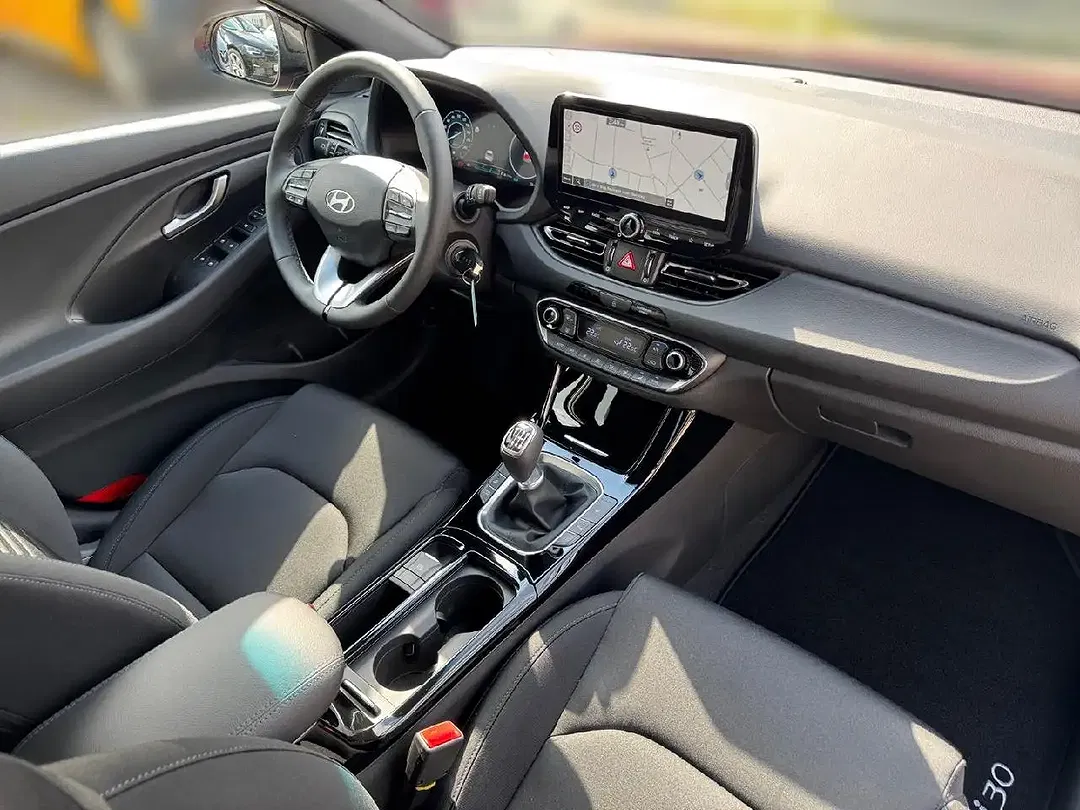 Hyundai i30 - Thumbnail 14