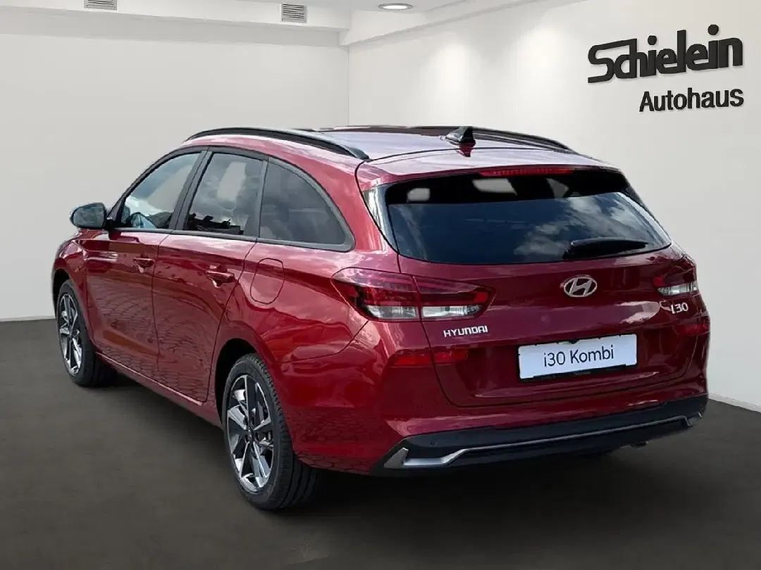 Hyundai i30 - Thumbnail 4