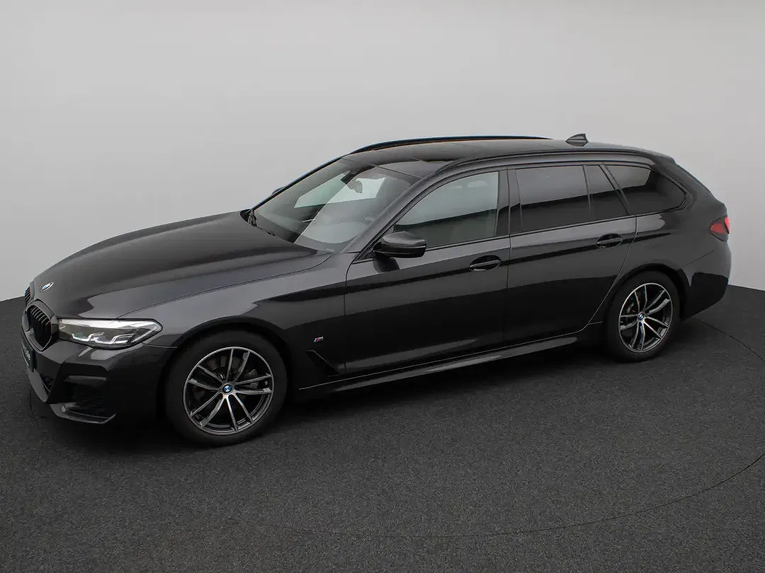 BMW 520 - Thumbnail 11