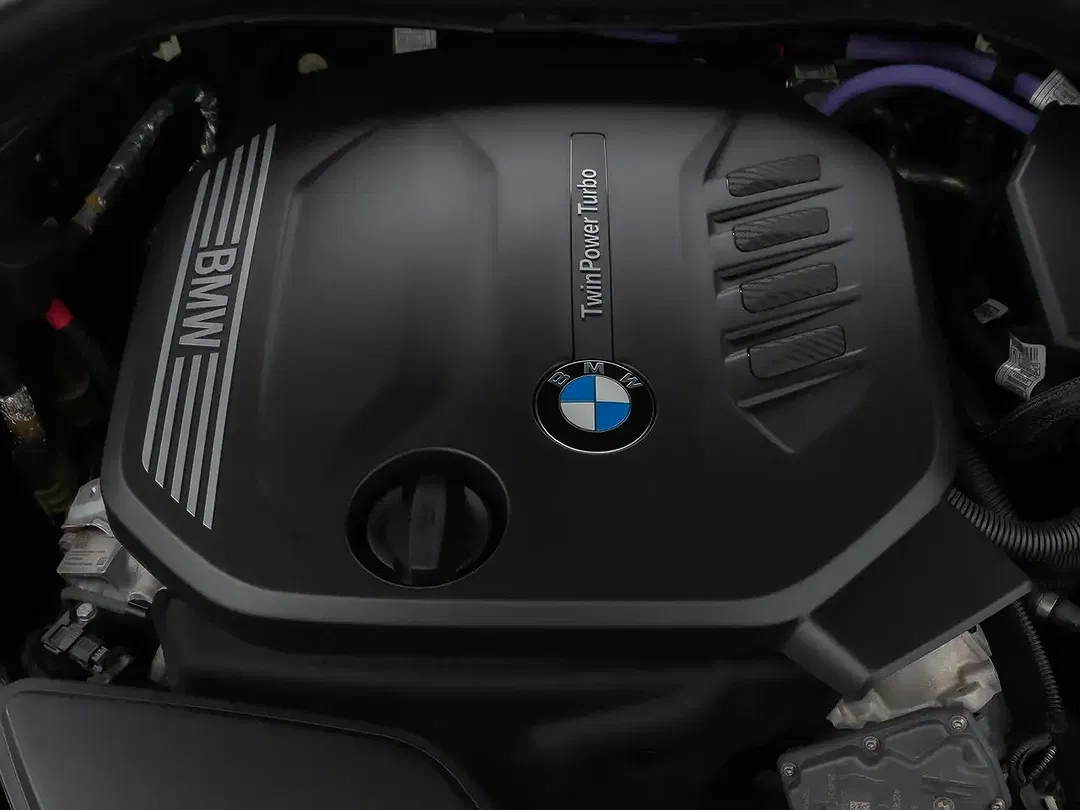 BMW 520 - Thumbnail 12