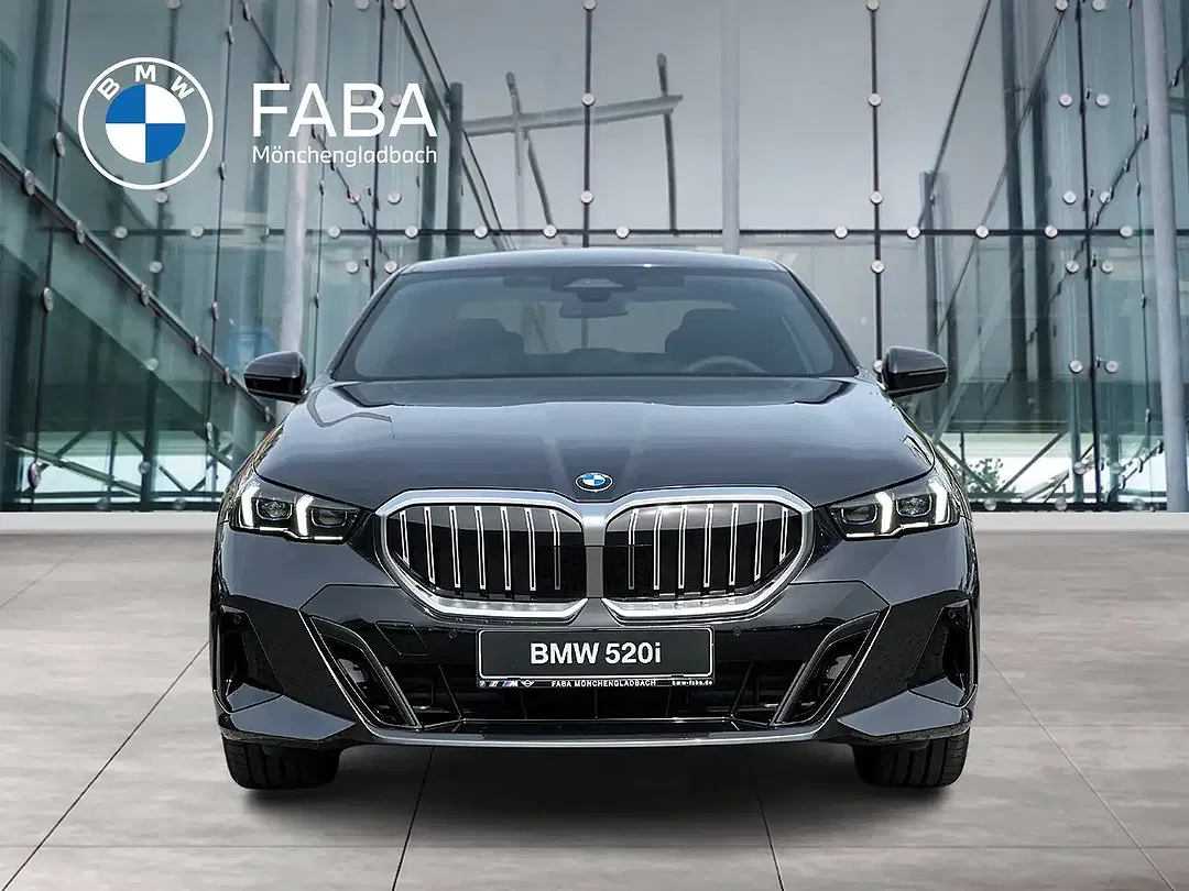 BMW 520 - Thumbnail 4