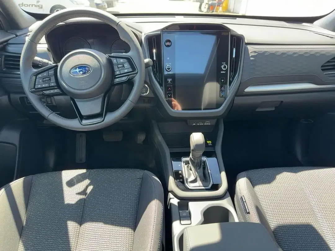 Subaru Forester - Thumbnail 9