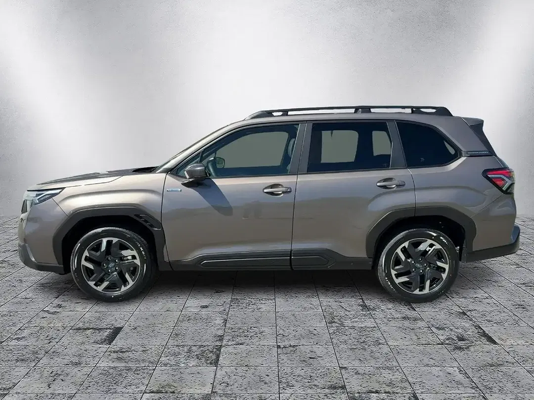 Subaru Forester - Thumbnail 1