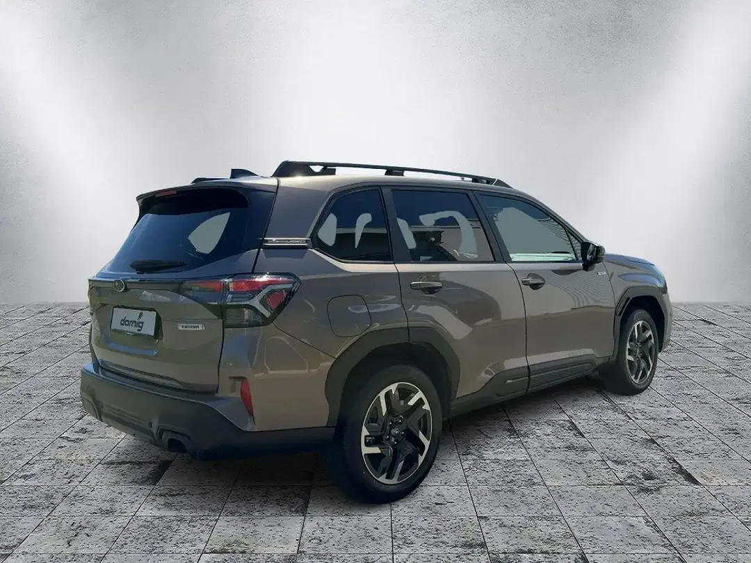 Subaru Forester - Thumbnail 3
