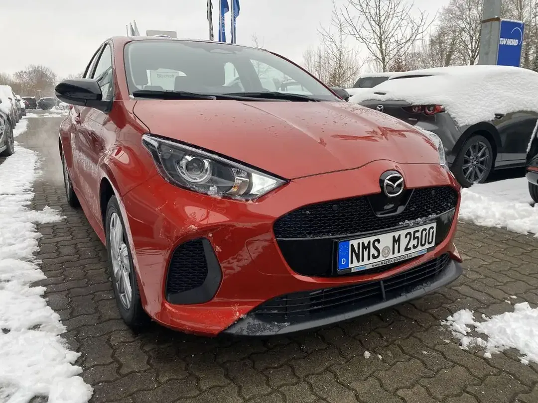 Mazda 2 - Thumbnail 2