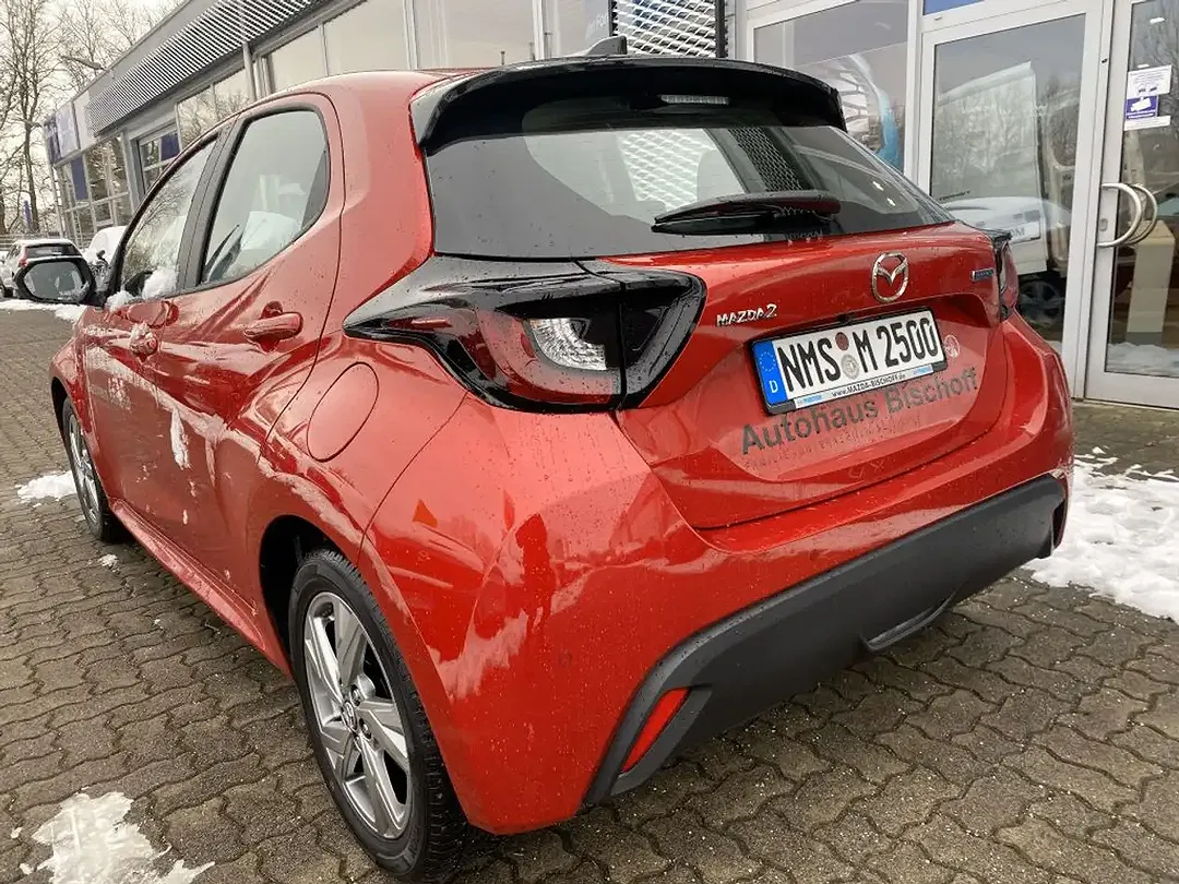 Mazda 2 - Thumbnail 4