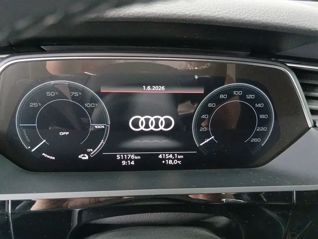 Audi e-tron - Thumbnail 13