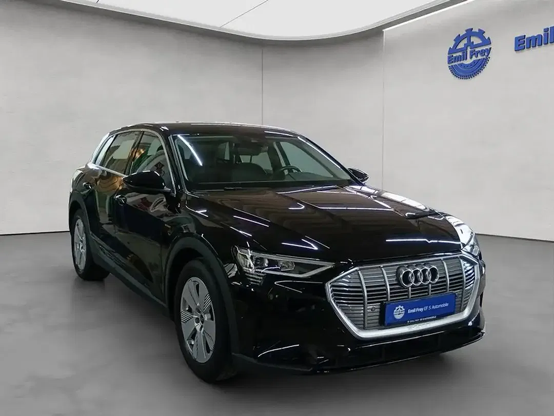 Audi e-tron - Thumbnail 9