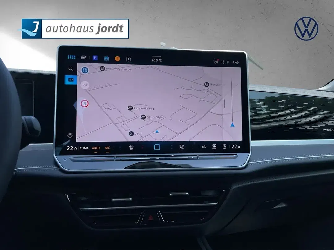 Volkswagen Passat Variant - Thumbnail 11