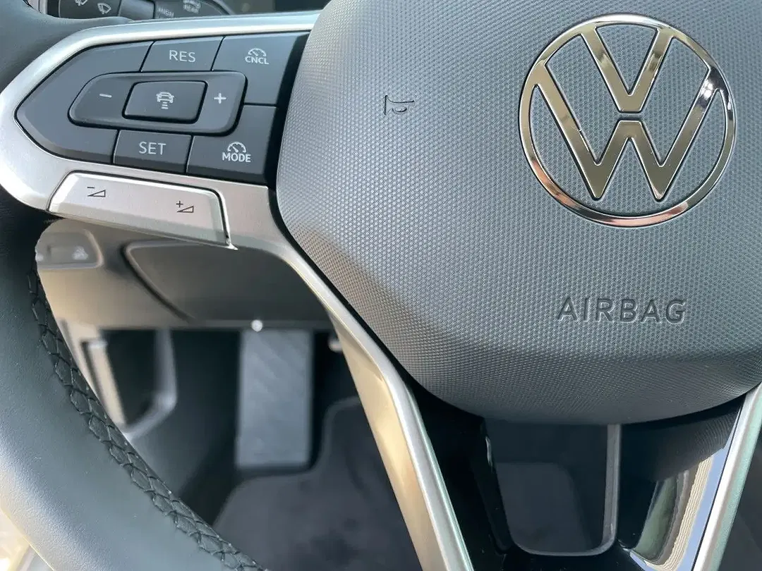 Volkswagen Passat Variant - Thumbnail 15