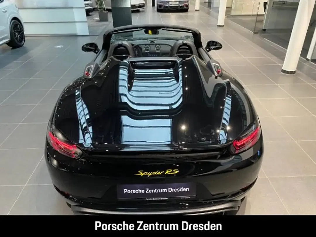 Porsche 718 Spyder - Thumbnail 13