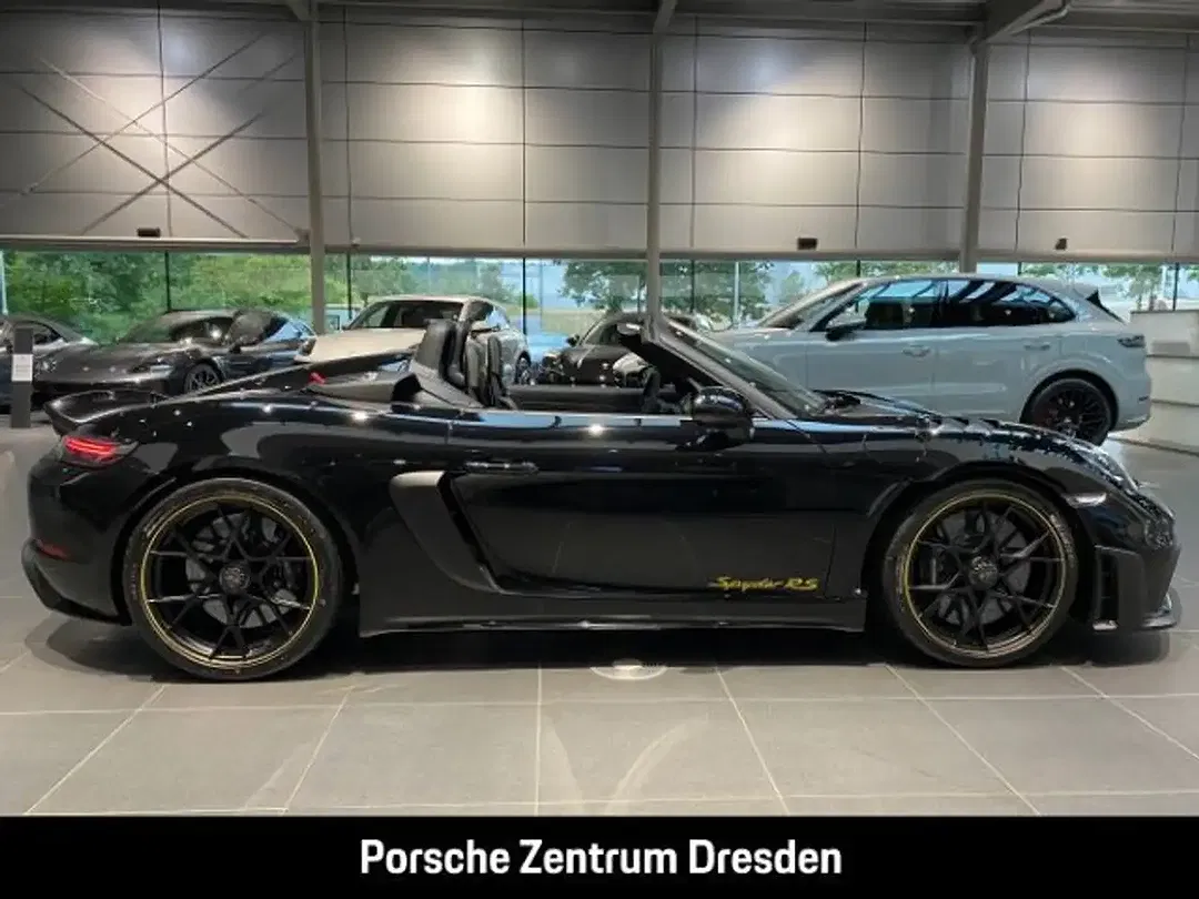 Porsche 718 Spyder - Thumbnail 15