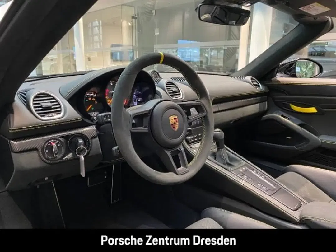 Porsche 718 Spyder - Thumbnail 4