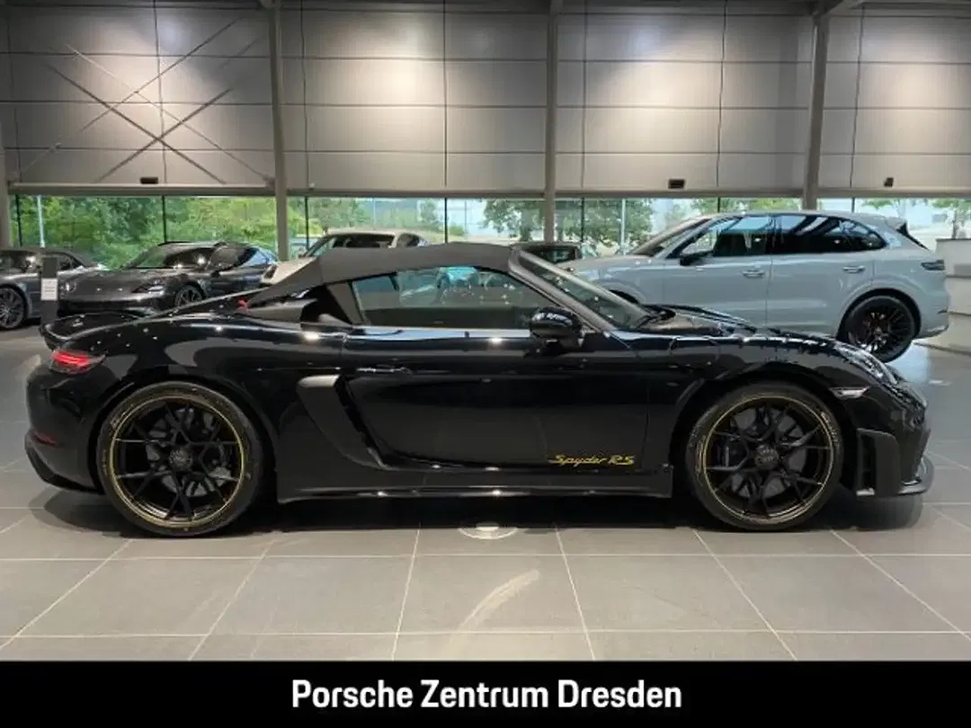 Porsche 718 Spyder - Thumbnail 8