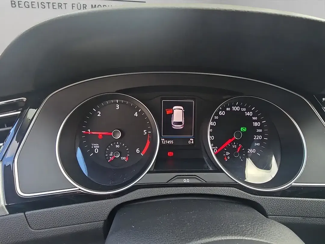 Volkswagen Passat Variant - Thumbnail 13