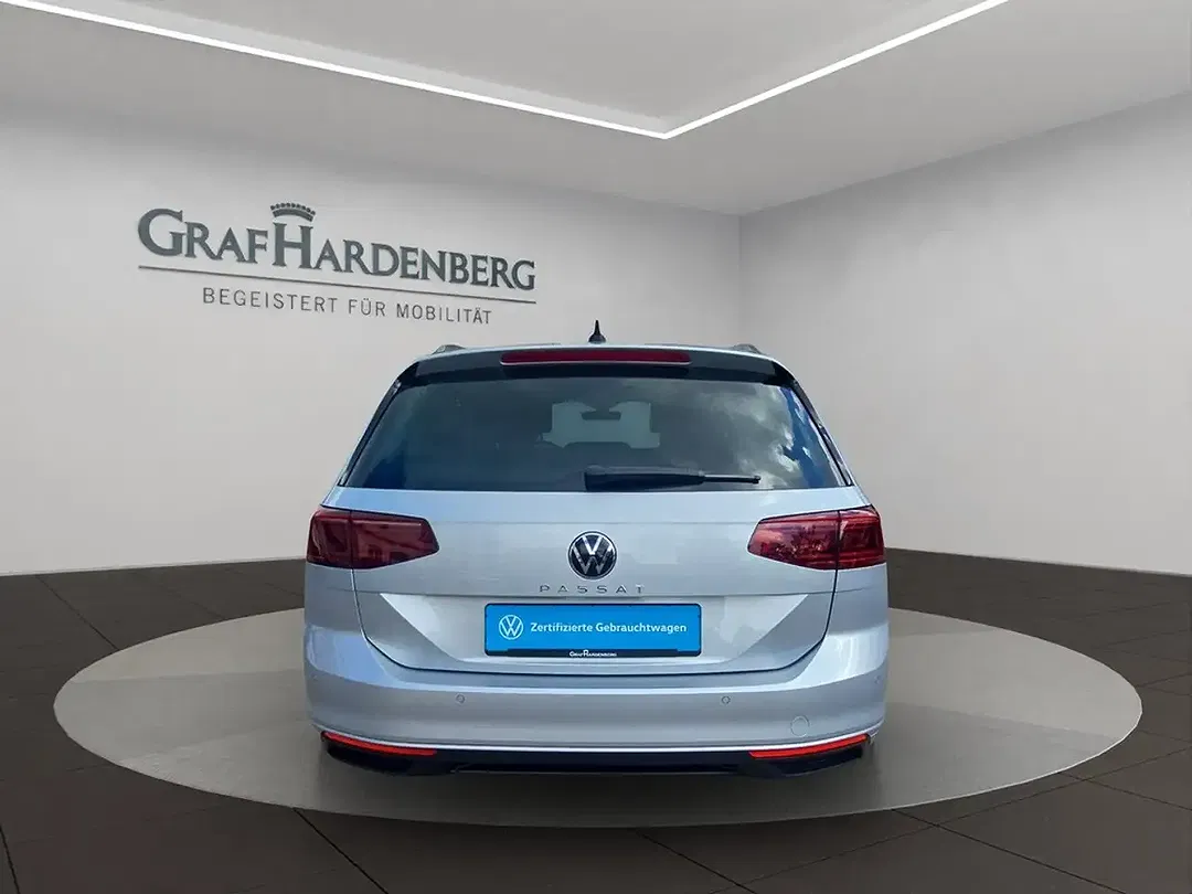 Volkswagen Passat Variant - Thumbnail 5