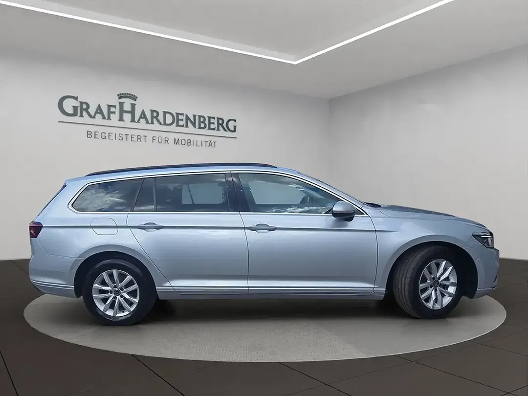 Volkswagen Passat Variant - Thumbnail 7