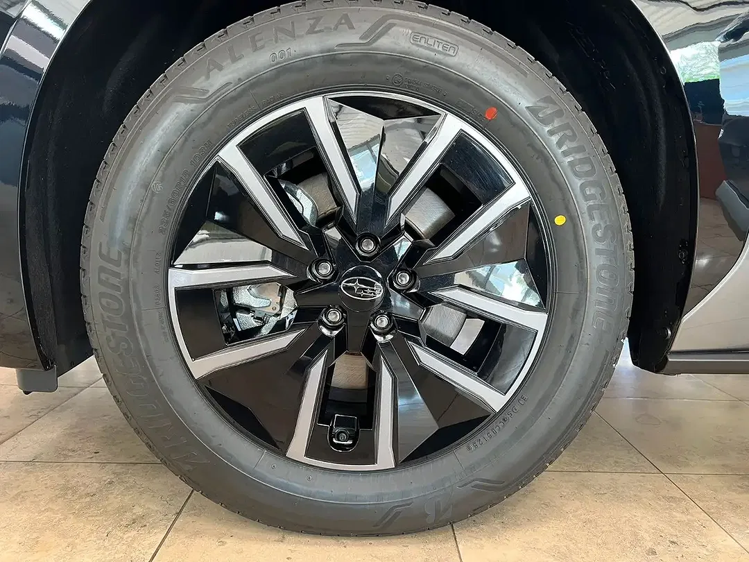 Subaru Solterra - Thumbnail 37