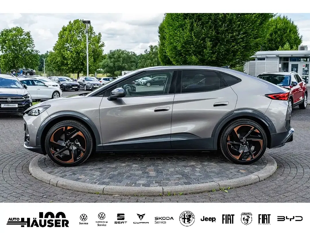CUPRA Tavascan - Thumbnail 2