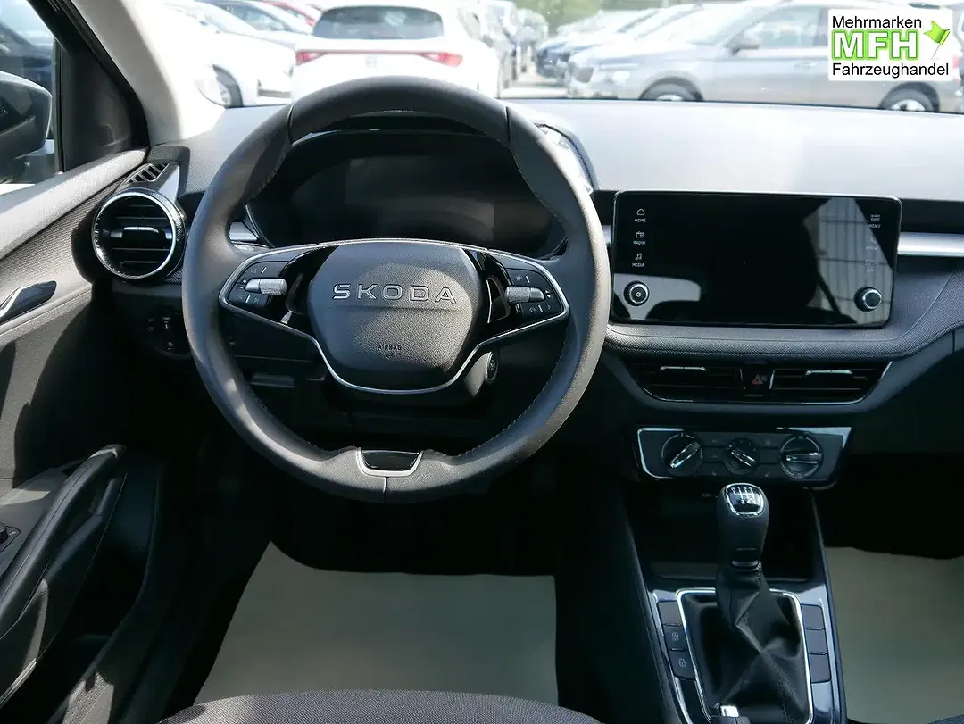 Skoda Fabia - Thumbnail 11