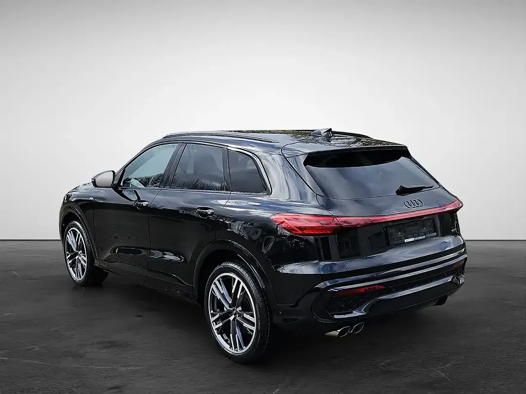 Audi Q5 - Thumbnail 3