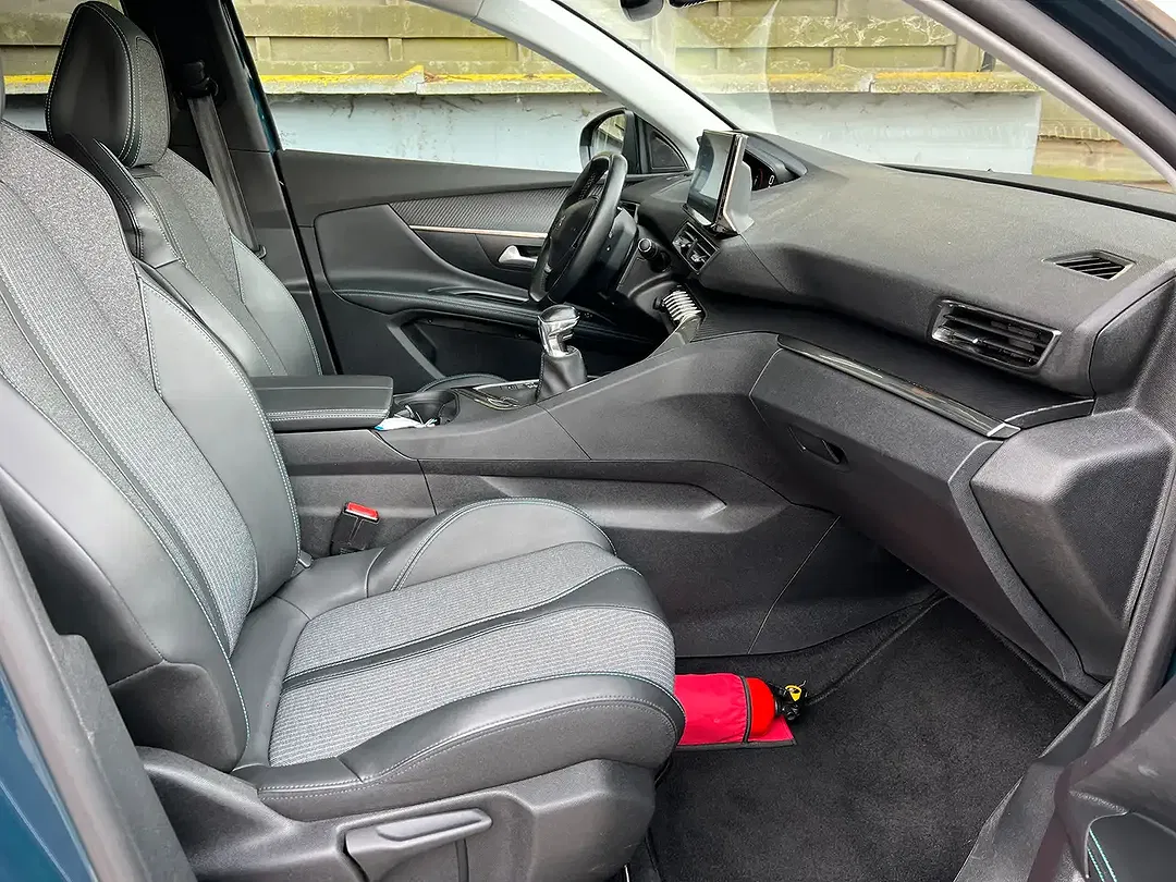 Peugeot 5008 - Thumbnail 12