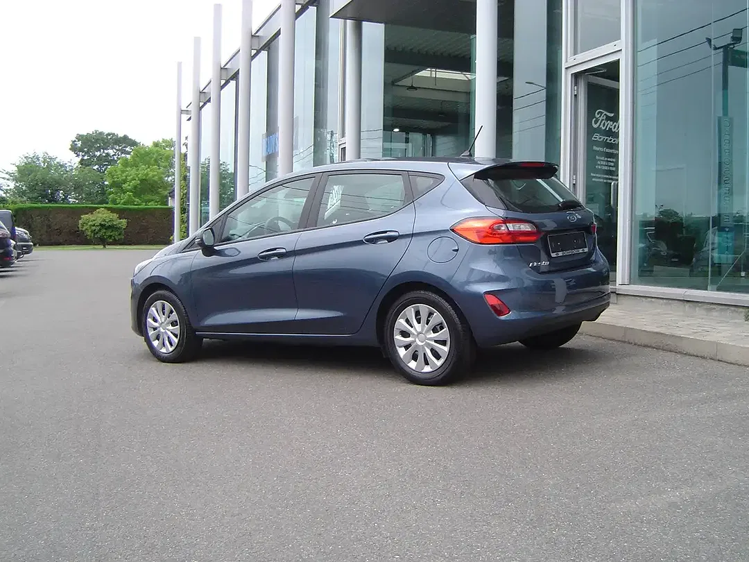 Ford Fiesta - Thumbnail 2
