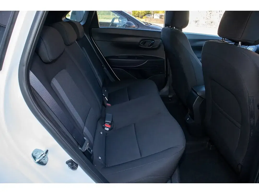 Hyundai i20 - Thumbnail 7