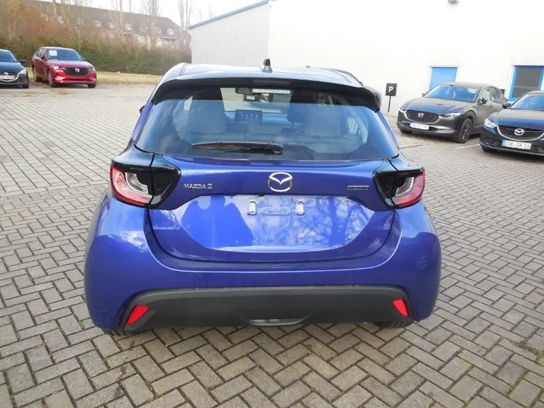 Mazda 2 - Thumbnail 12