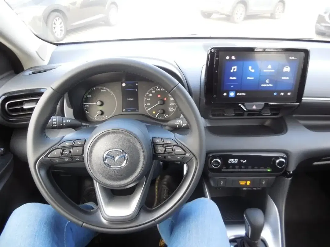 Mazda 2 - Thumbnail 6